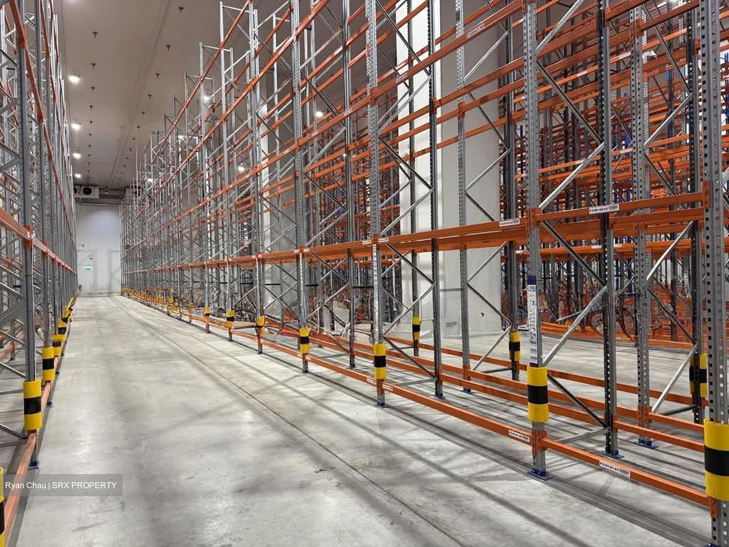 Jurong Logistics Hub (D22), Warehouse #544334881